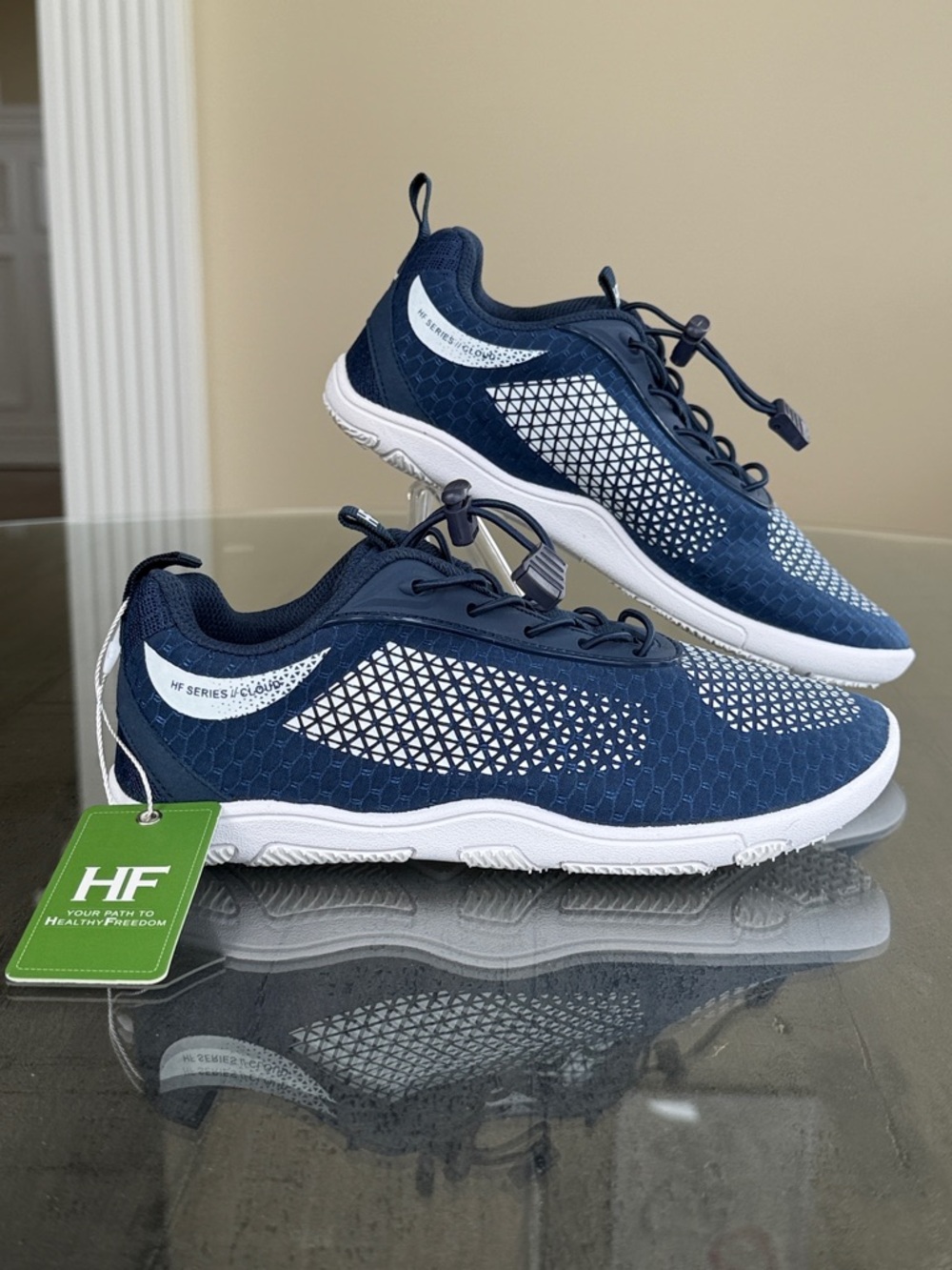 HF Cloud Series Unisex Navy Blue Lightweight Barefoot Shoe. Womens 6 Men 4. NWT